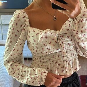 XS Altar’d State Long Sleeve Crop Top